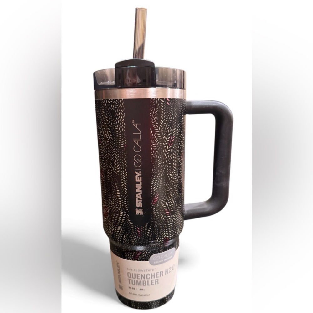 Stanley X CALIA 30oz. Quencher H2.0 FlowState Tumbler hot/cold new 🥤